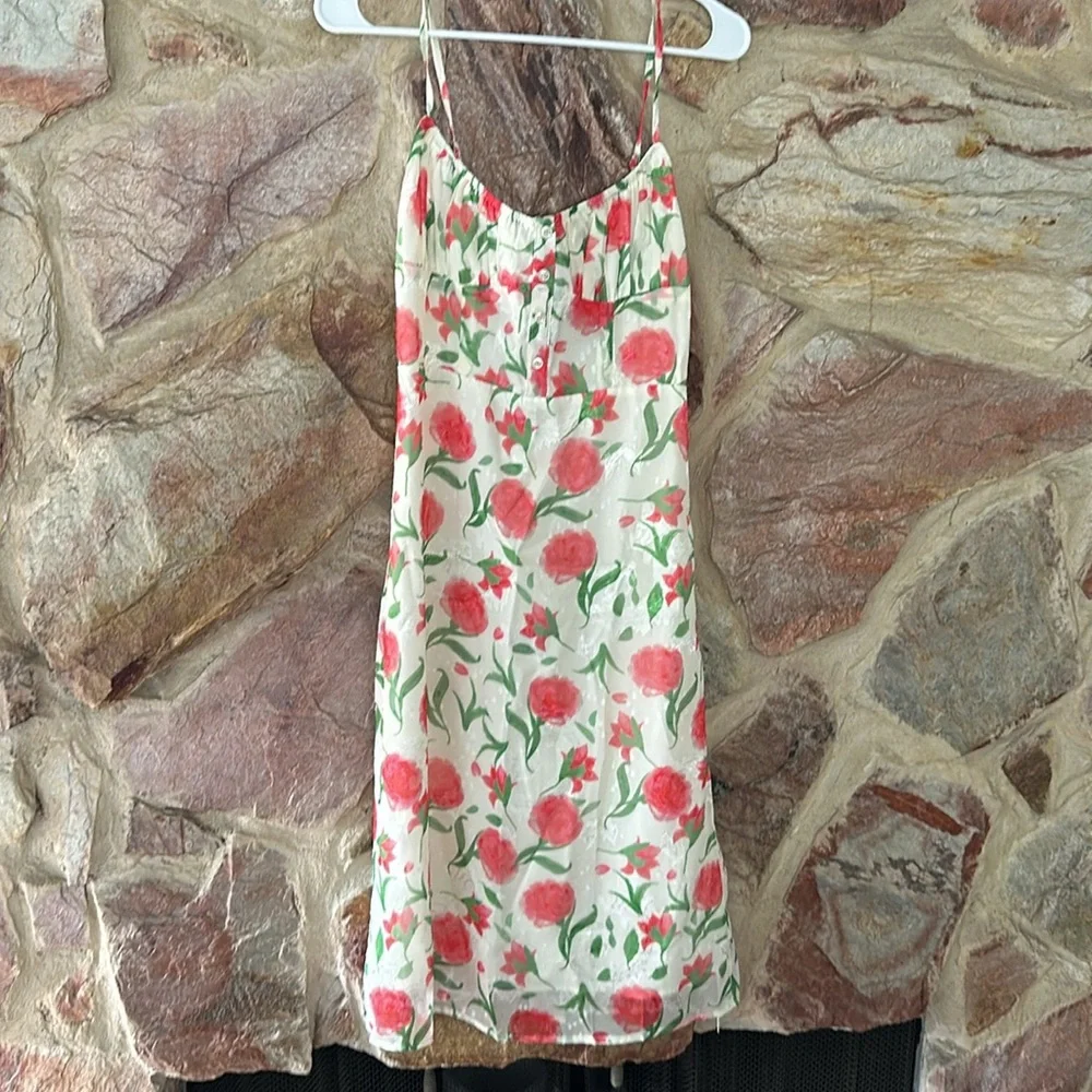 Commense Floral Ruched Button Detail Dress size M - Picture 3 of 6